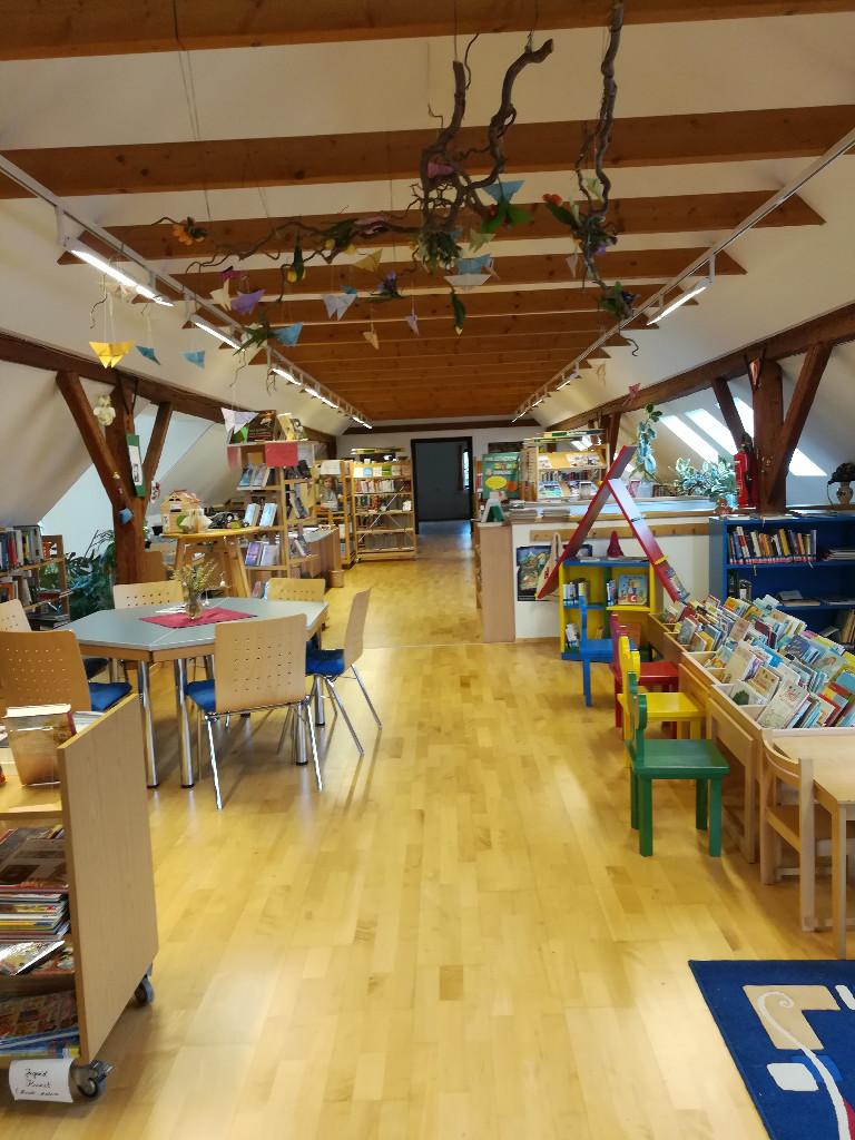 Innenansicht: Bibliothek St. Stefan ob Stainz