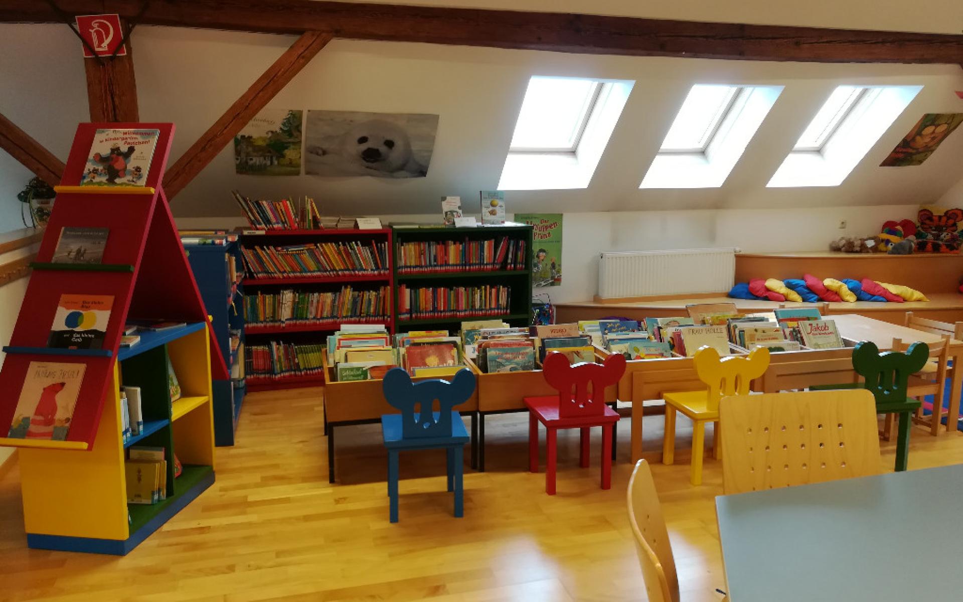 Innenansicht: Bibliothek St. Stefan ob Stainz